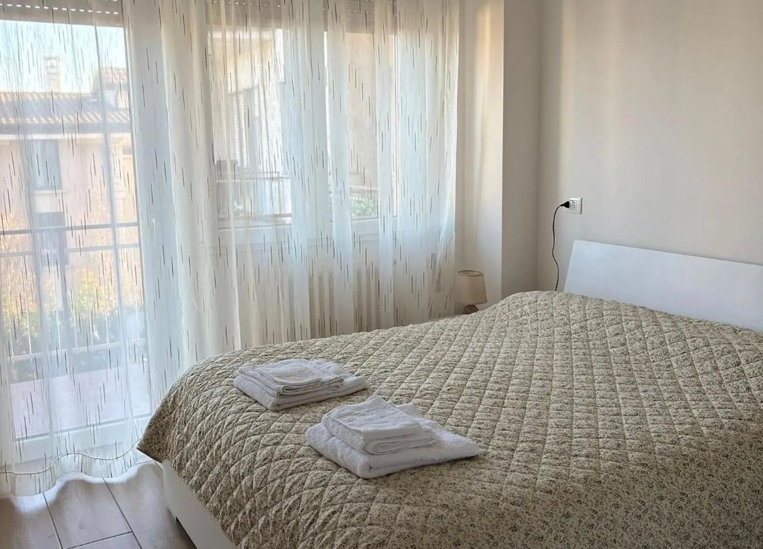 Casa Flori Daire Azzano San Paolo